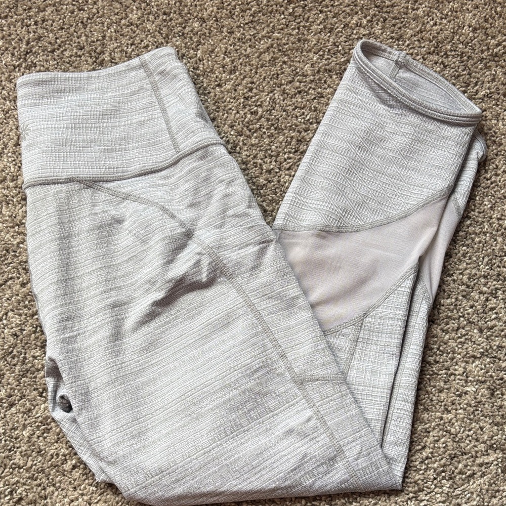 Athleta Capri Leggings